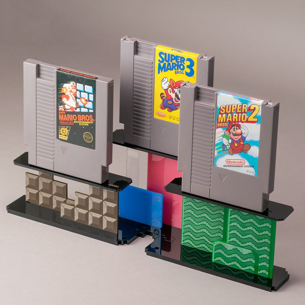 Cartridge display stand for NES Super Mario Bros 1, Rose
