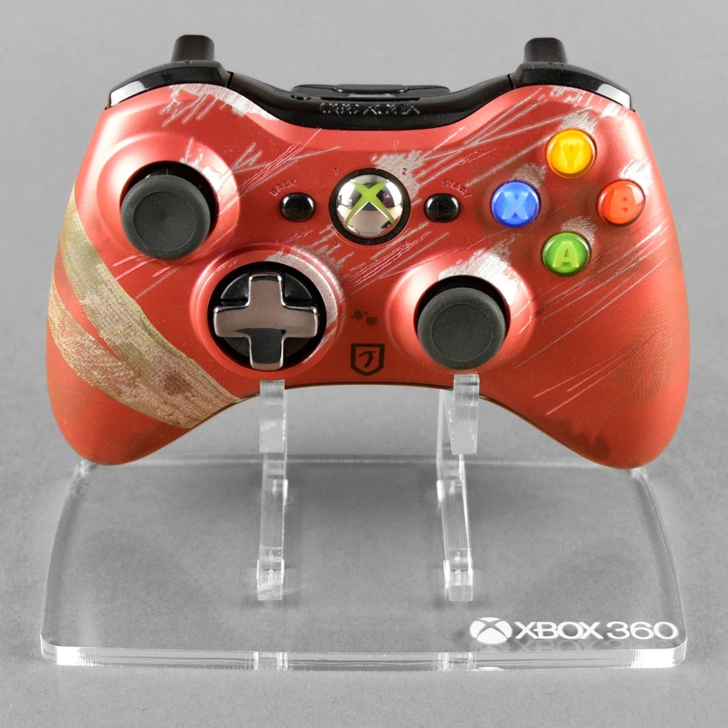 Display stand for Microsoft Xbox 360 controller - Crystal Clear | Rose Colored Gaming