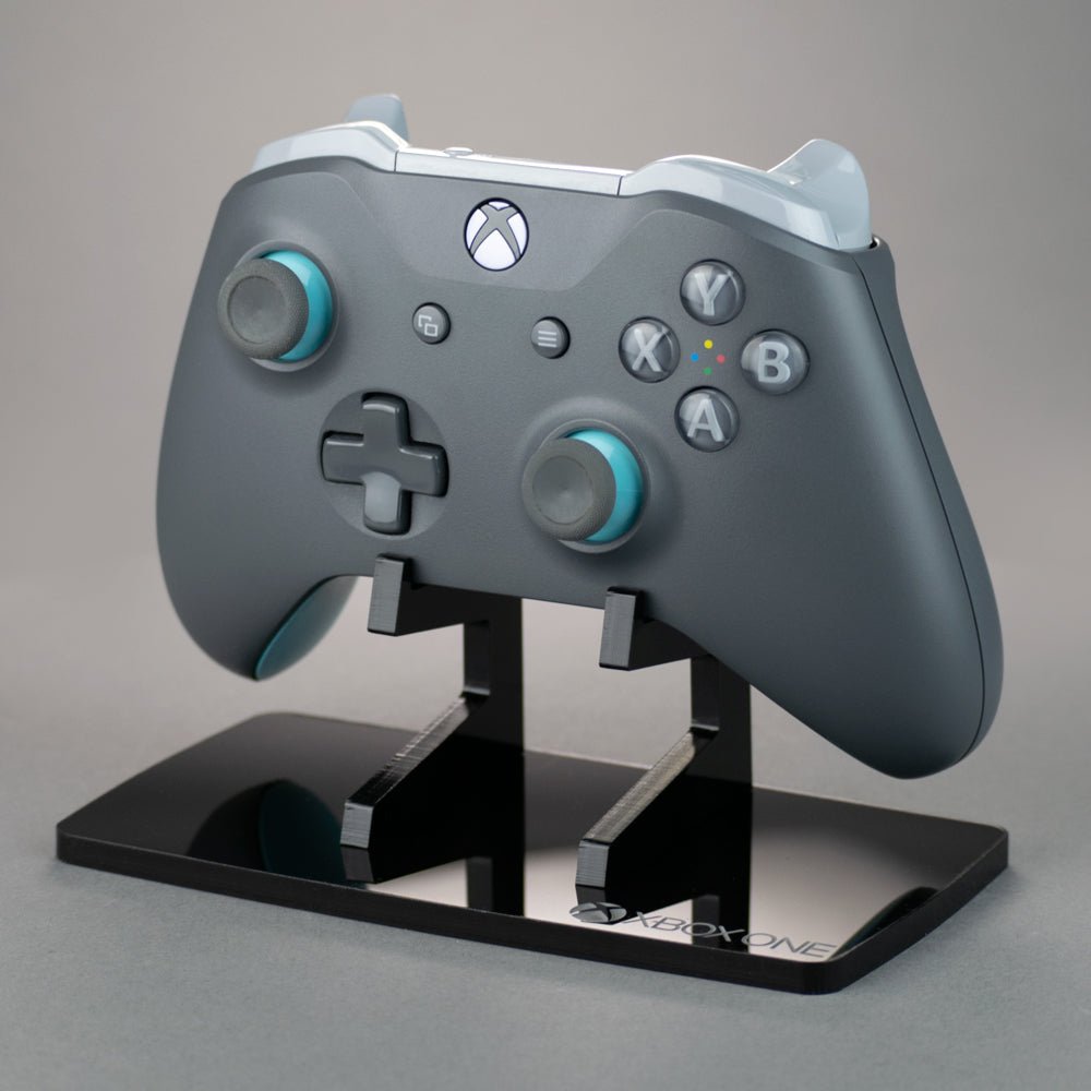 Display stand for Microsoft Xbox One Controller - Crystal Black | Rose Colored Gaming - 1