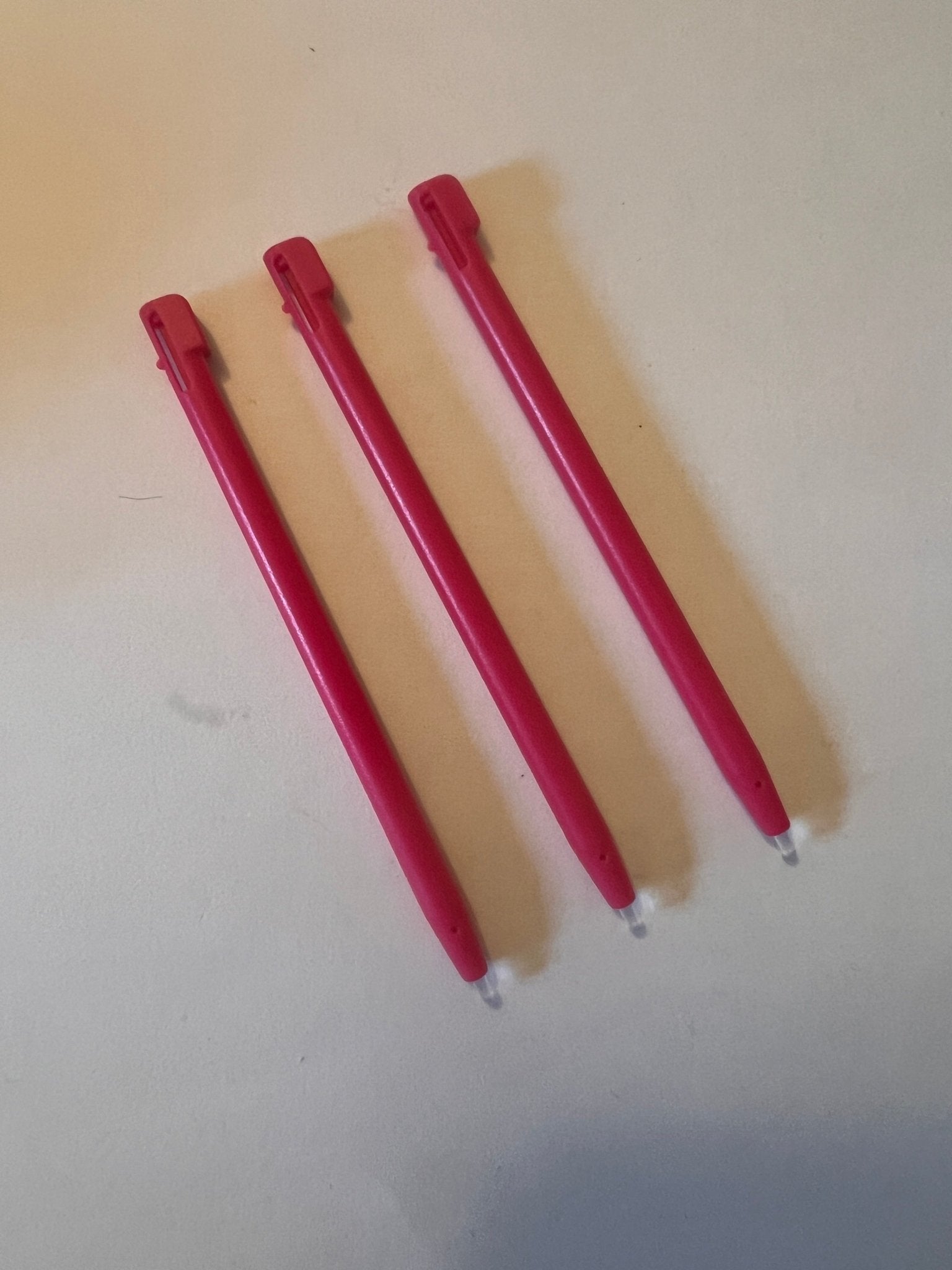 Stylus for Nintendo DSi hot pink 3 pack clearance - 1