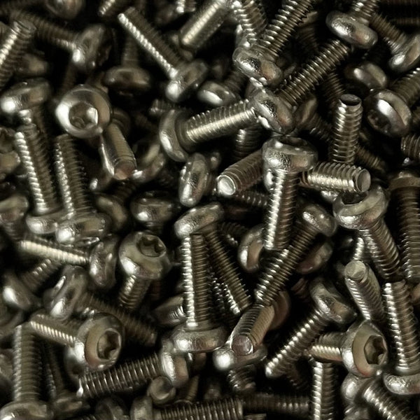 Torx screw set for Nintendo Game Boy game & GamePak housing shells| Pocket Pirates