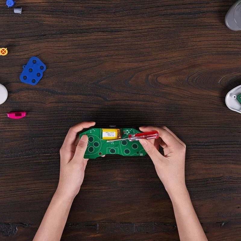 Wireless upgrade mod kit for original Sega Saturn controller | 8Bitdo