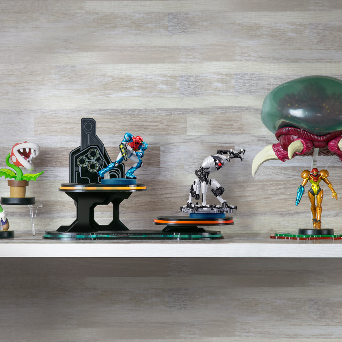 Display for amiibo™: "On the Fritz" Metroid Dread | Rose Colored Gaming