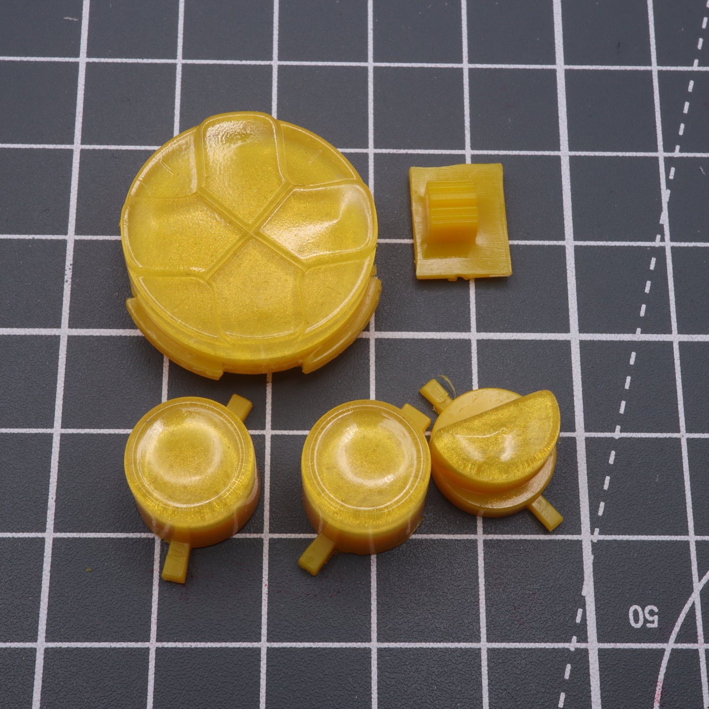 Hand cast custom resin buttons for Sega Game Gear - Lemon candy | Lab Fifteen Co
