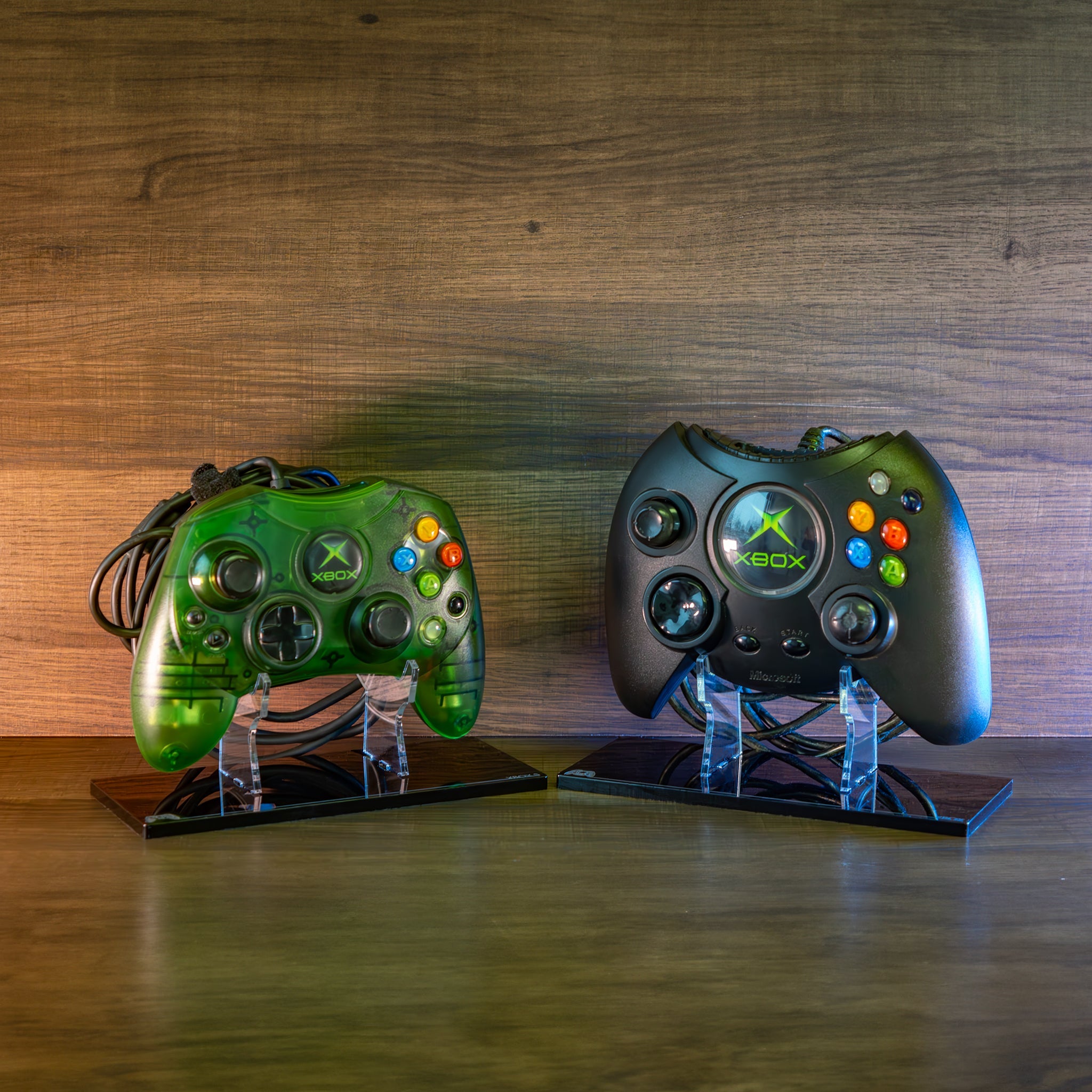 Acrylic display stand for Microsoft original Xbox Duke controller | Rose Colored - 4