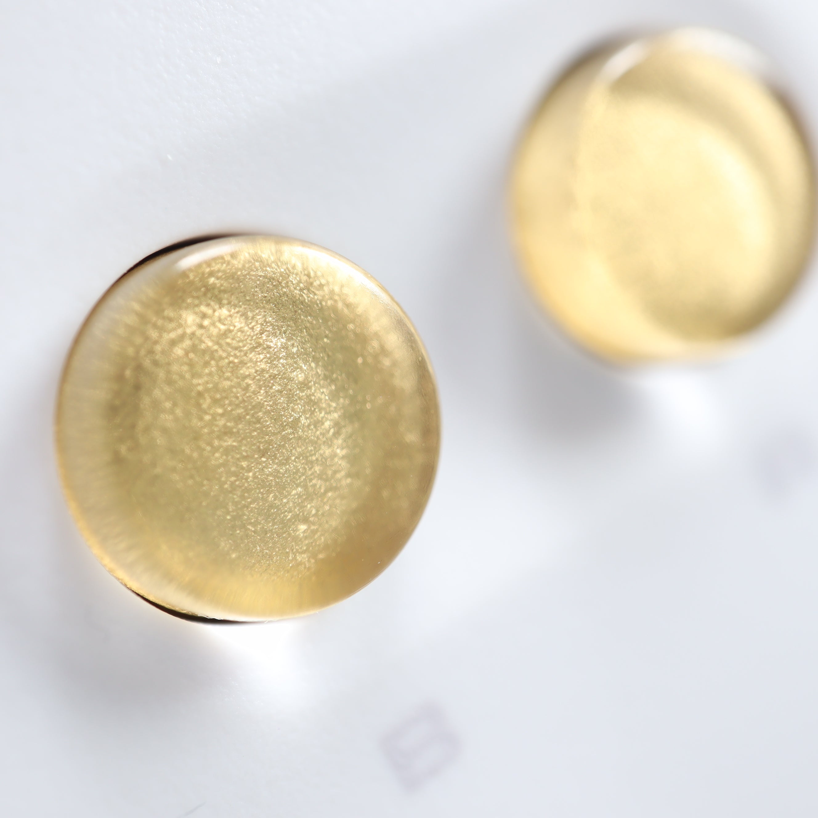 Hand cast resin buttons for Nintendo Game Boy Original DMG-01 (Game Boy Classic) - Metallic gold | Lab Fifteen Co