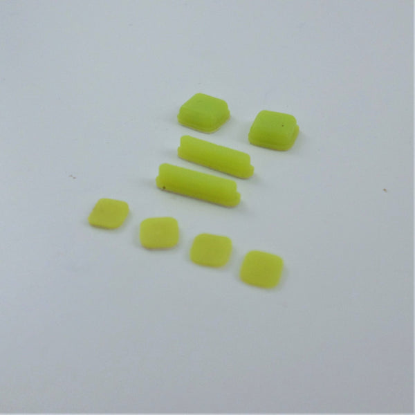 Feet and screw cover set for DS Lite console rubber silicone with adhesive replacement - Green | ZedLabz
