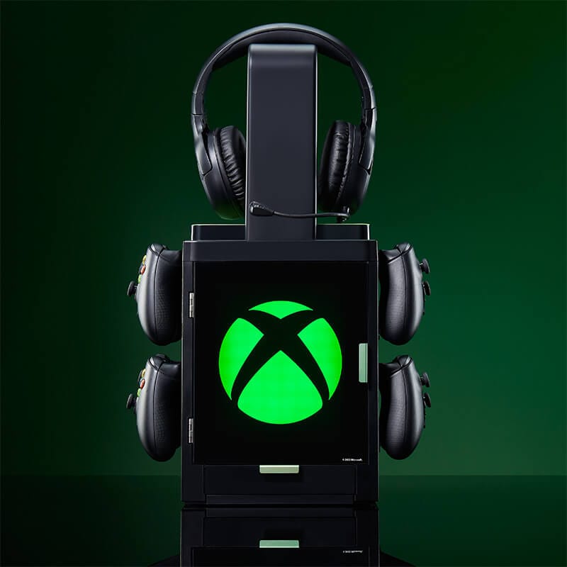 LED Light Gaming Locker for Xbox Series X|S & Xbox One - Official Xbox | Numskull