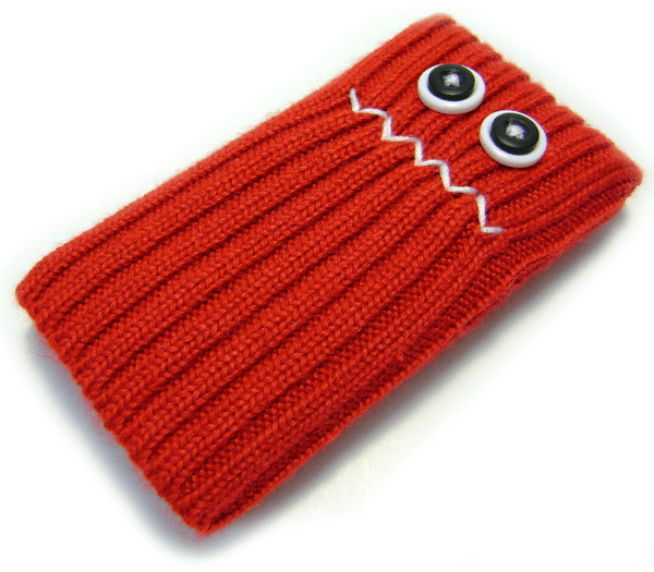 Game Boy Micro Shifties - hand made soft sleeve pouch holder - Mumbles red | Rose Colored Gaming - 1
