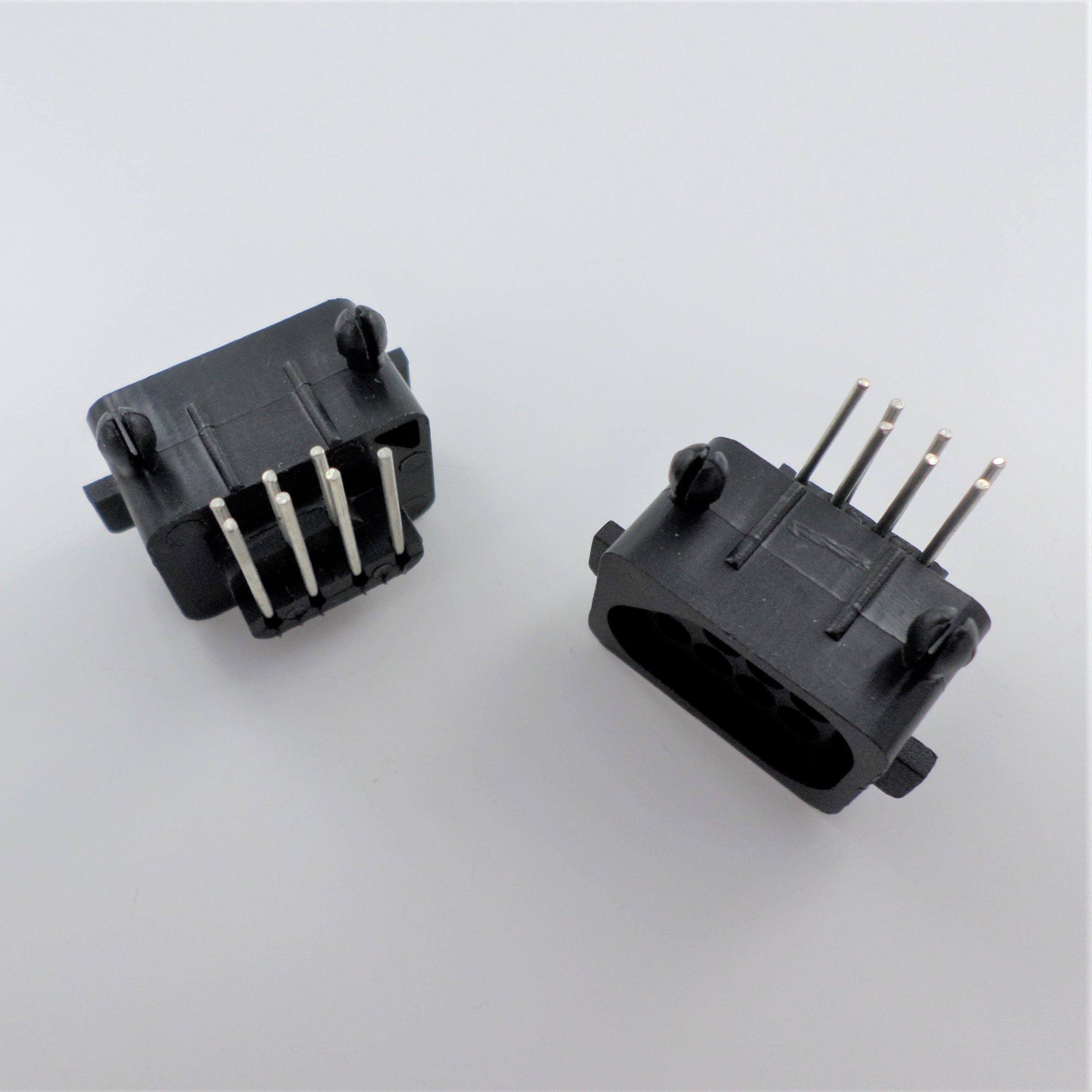 Controller connector port for Nintendo NES console 7 pin 90 degree replacement - 2 pack black | ZedLabz