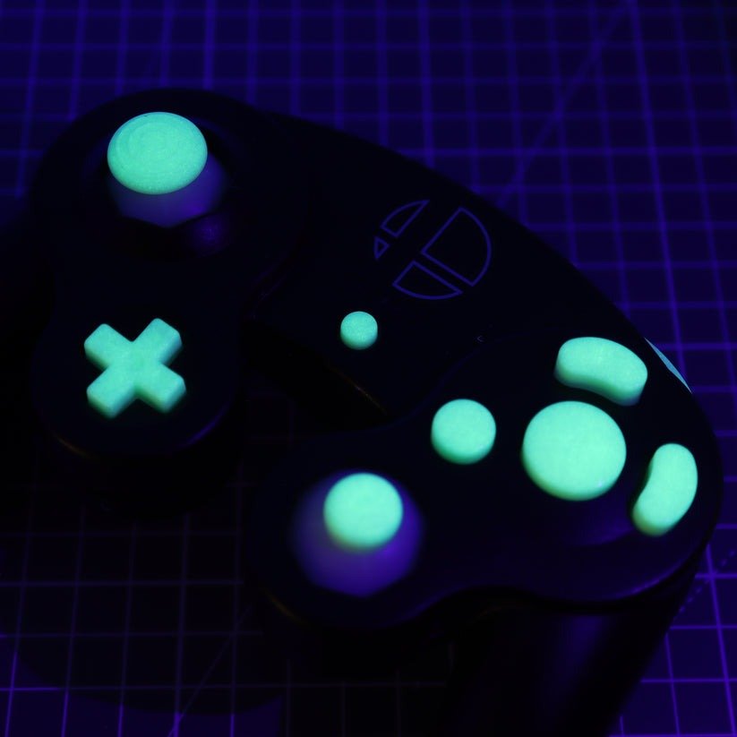 Hand cast custom resin buttons set for Nintendo GameCube - Glow in the dark green [NGC] | Lab Fifteen Co - 4