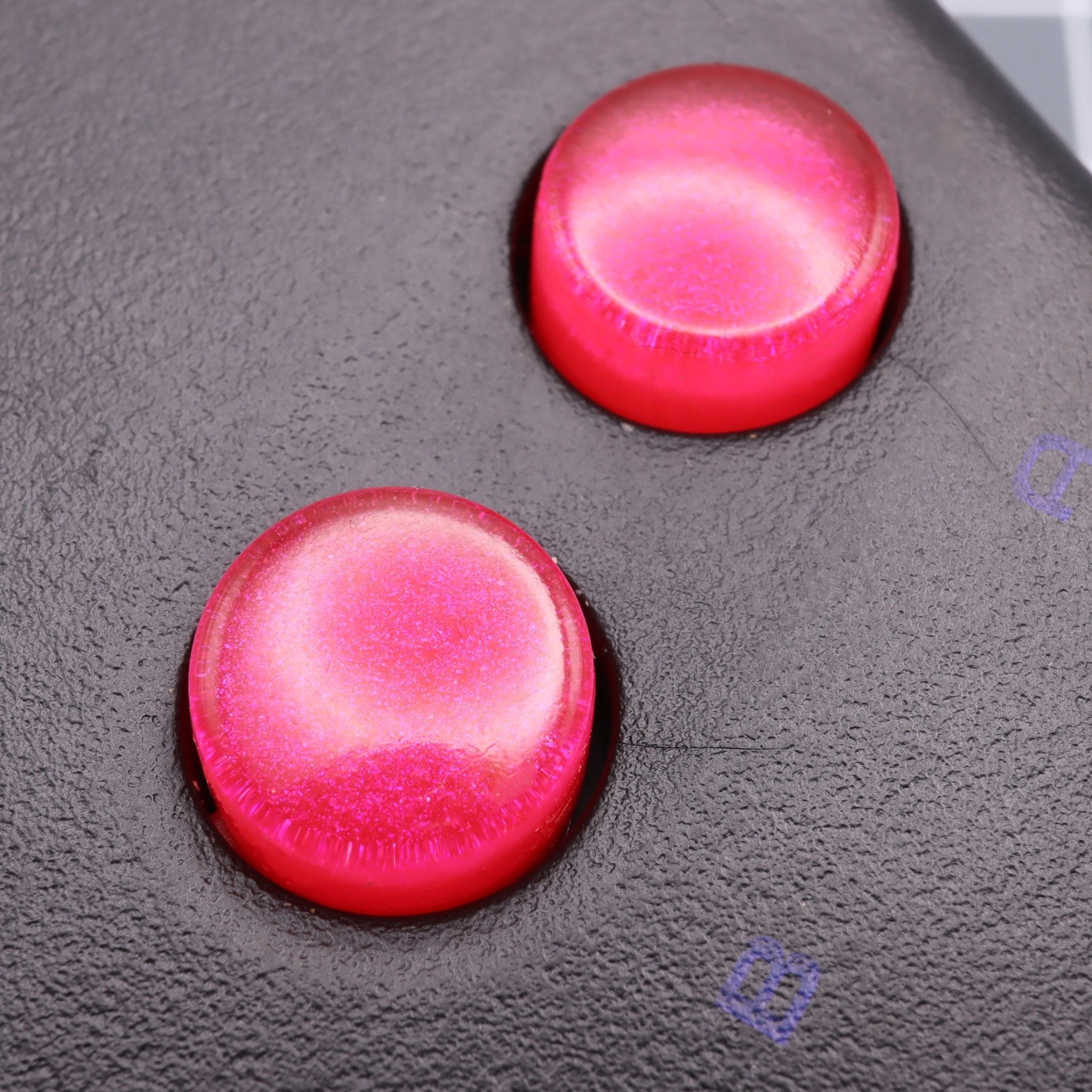 Hand cast resin buttons for Nintendo Game Boy Original DMG-01 (Game Boy Classic) - Raspberry candy | Lab Fifteen Co - 7