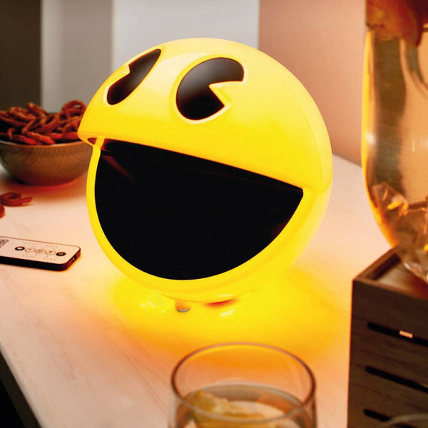 Pac-Man USB powered lamp with 12 arcade sound effects & remote | The Source - 2
