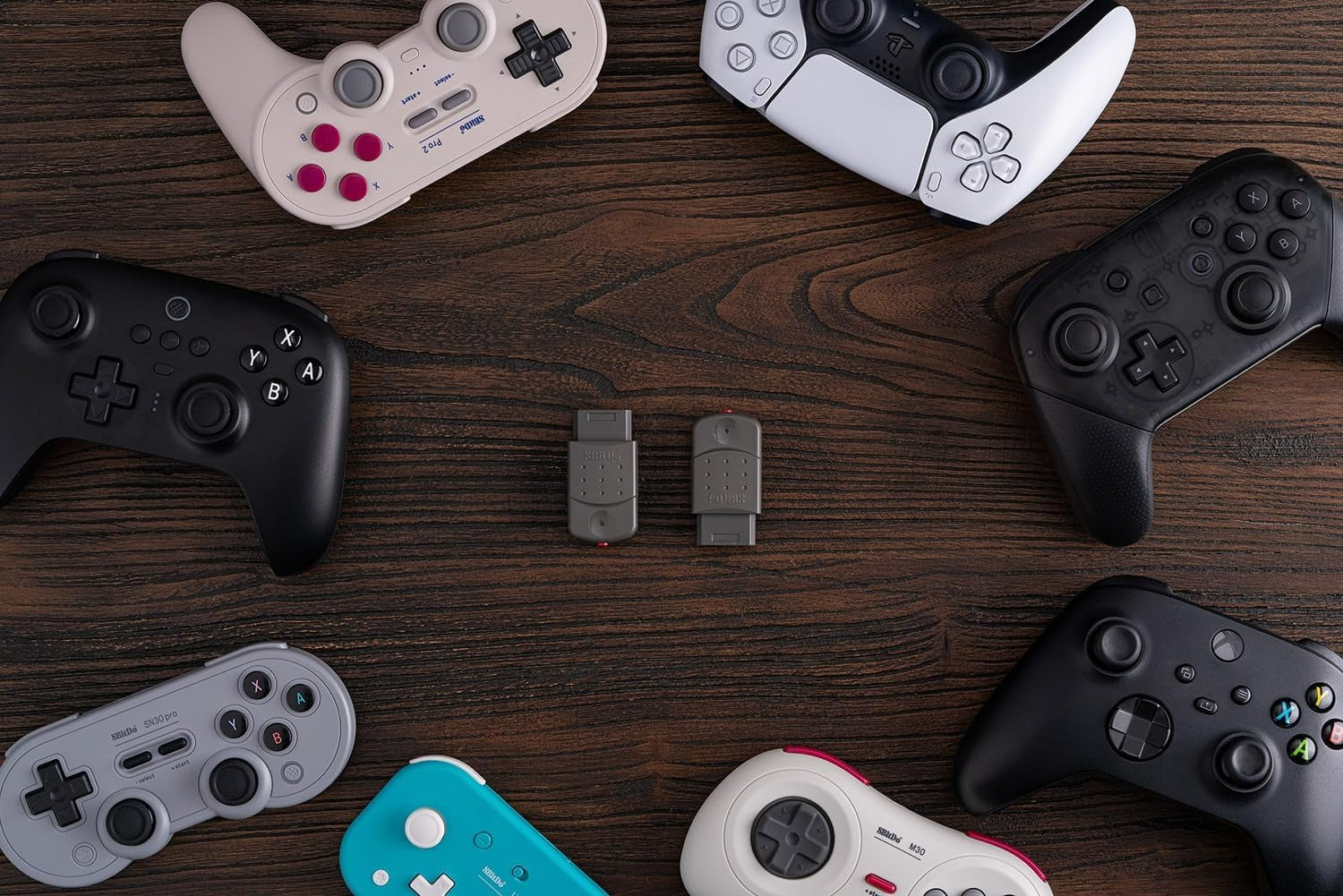 Bluetooth Retro Receiver for Sega Saturn & Windows, Compatible with Xbox Series Controller, Xbox One Bluetooth Controller, Switch Pro & PS5/PS4 Controller | 8BitDo