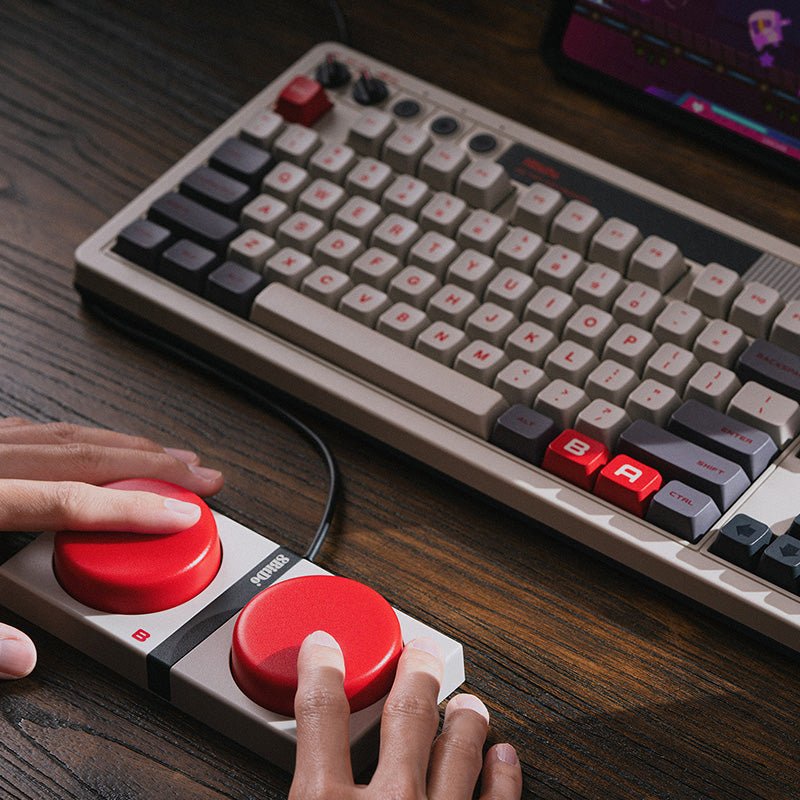Retro Mechanical Keyboard Bluetooth, 2.4G & wired for Windows & Android - US ANSI layout - N Edition | 8BitDo