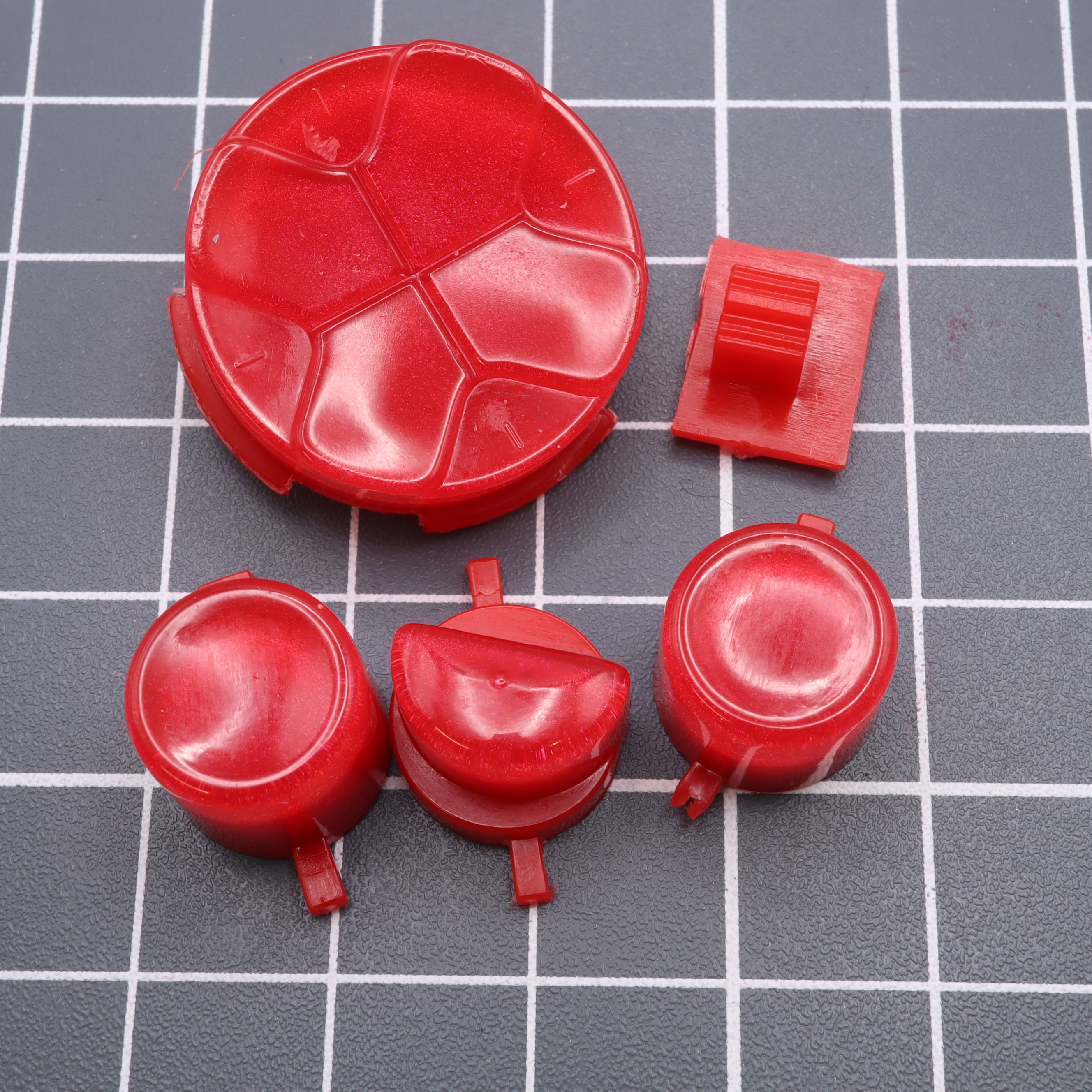 Hand cast custom resin buttons for Sega Game Gear - Strawberry candy | Lab Fifteen Co
