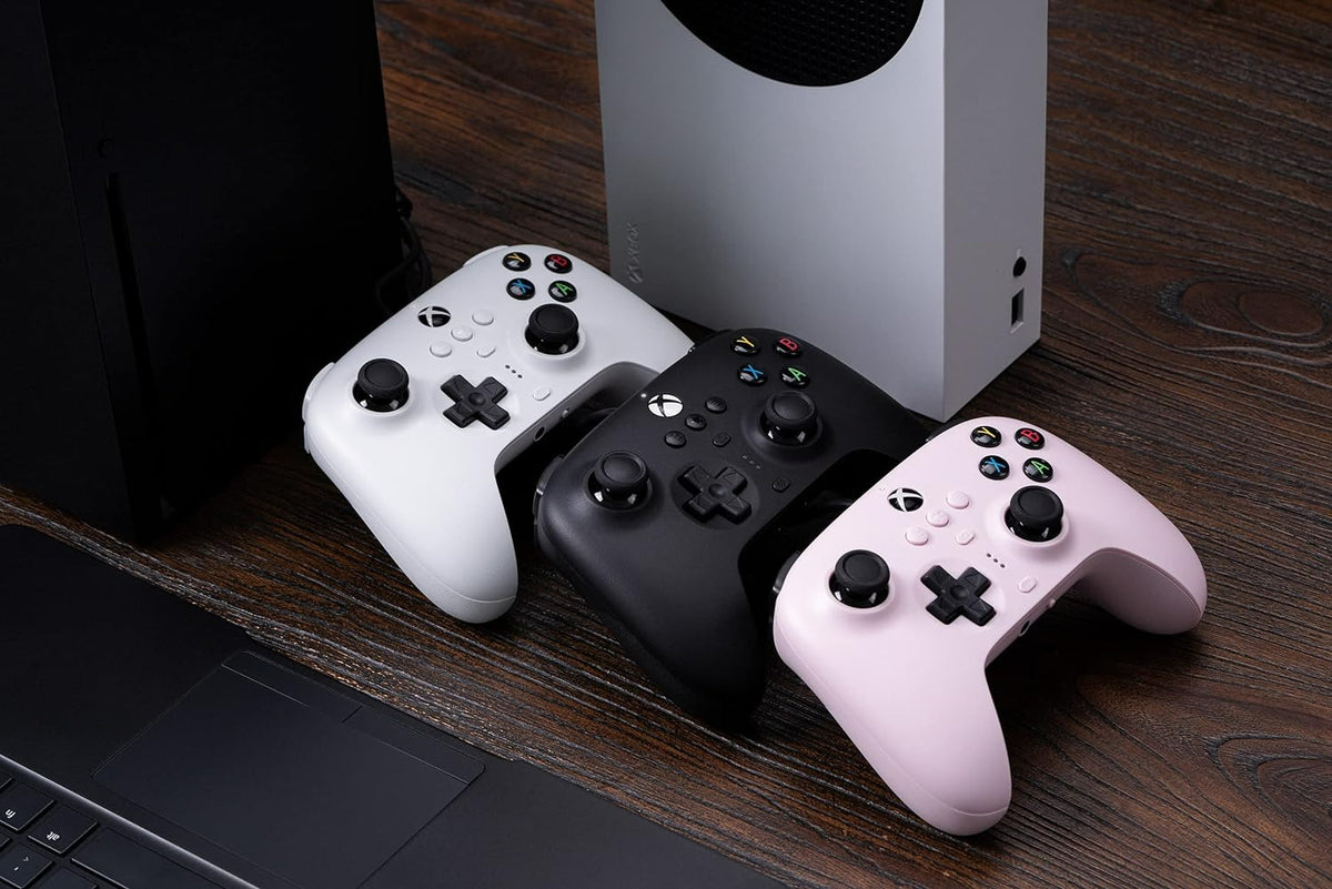 Ultimate wired controller for Xbox Series X|S, Xbox One & Windows - officially licensed - Pink | 8BitDo