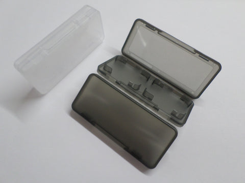 Game case for Nintendo Switch 4 in 1 card holder storage box - 2 pack white & black | ZedLabz